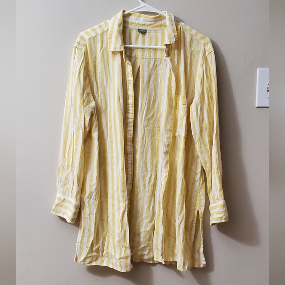 Yellow & White Striped Aerie Button Down - Picture 1 of 3